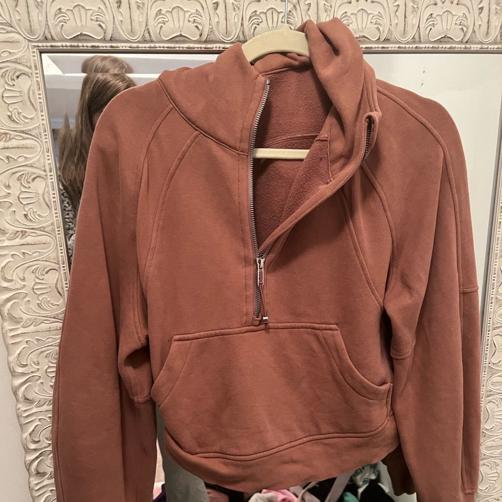 Lululemon Scuba Hoodie Rosy Brown color
